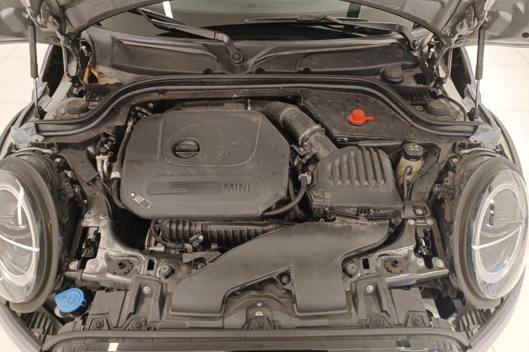 Used MINI 2023 Updated 1.5T COOPER Artist Five-Door Edition Engine Bay