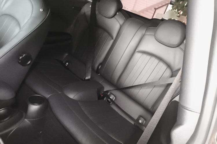 Used MINI 2023 Updated 2.0T COOPER S Artist Left Rear Seat
