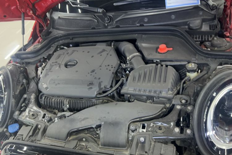 Used MINI 2023 Updated 2.0T COOPER S Racing Driver Engine Bay