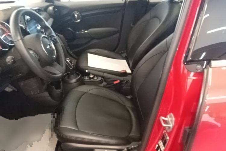 Used MINI 2023 1.5T ONE Five-Door Edition Left Front Seat