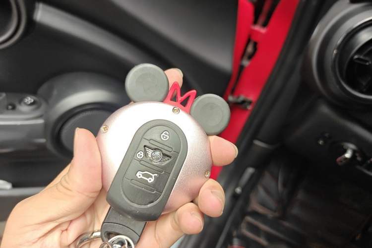 Used MINI 2023 1.5T ONE Vehicle Key