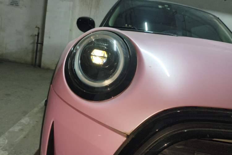 Used MINI 2023 Updated 1.5T COOPER Artist Right Front Headlight