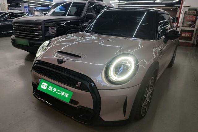 Used MINI 2023 Updated 2.0T COOPER S Artist