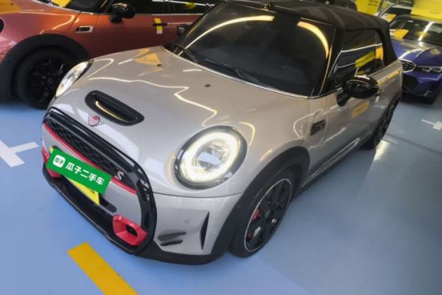 Used MINI 2023 Second Facelift 2.0T COOPER S CABRIO Artist