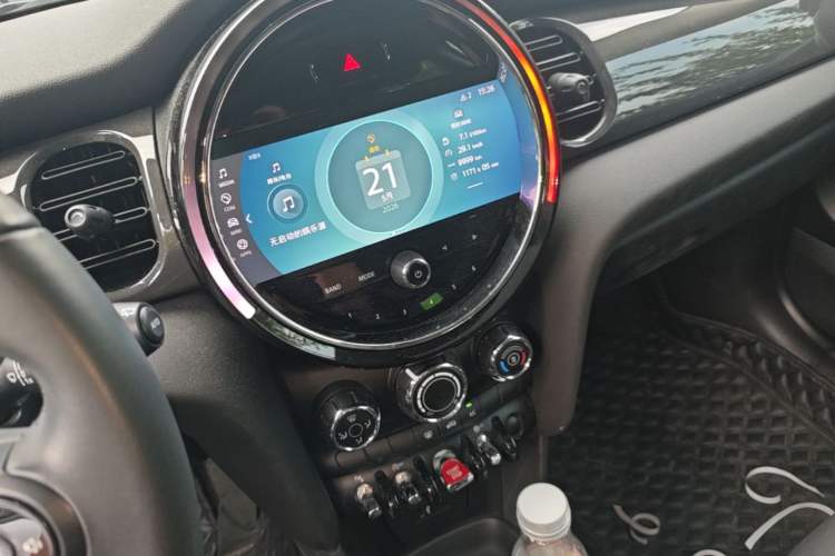 Used MINI 2023 1.5T ONE Audio And AC Panel