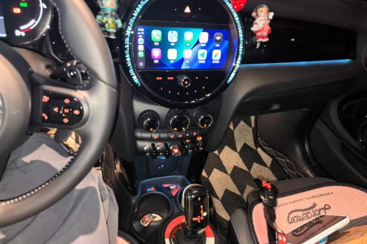 Used MINI 2023 Updated 2.0T COOPER S Racing Driver Audio And AC Panel