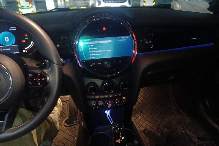 Used MINI 2023 Updated 2.0T COOPER S Artist Audio And AC Panel
