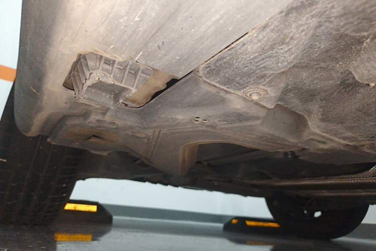 Used MINI 2023 1.5T ONE Five-Door Edition Chassis Rear Right