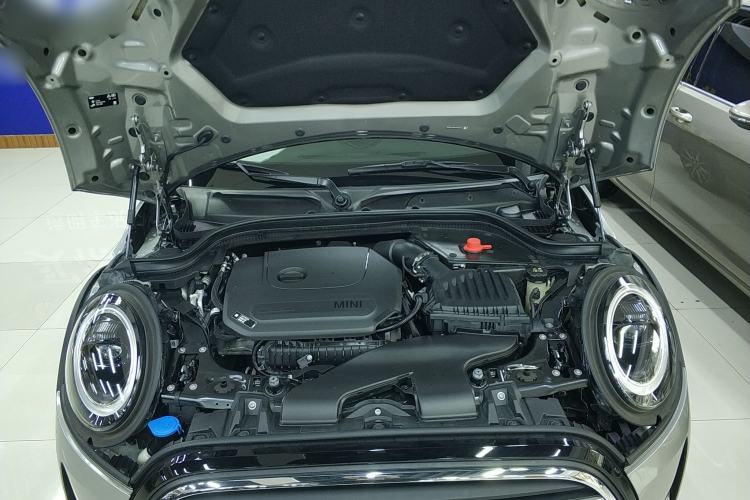 Used MINI 2023 1.5T COOPER Artist Five-Door Edition Engine Bay