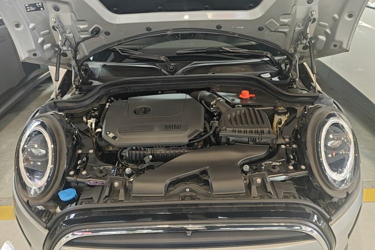 Used MINI 2023 1.5T ONE Engine Bay