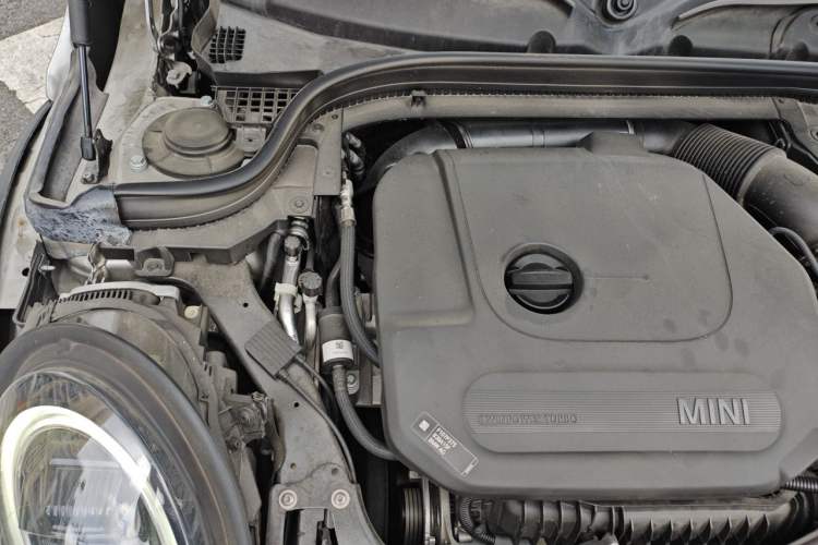 Used MINI  Engine Bay Right