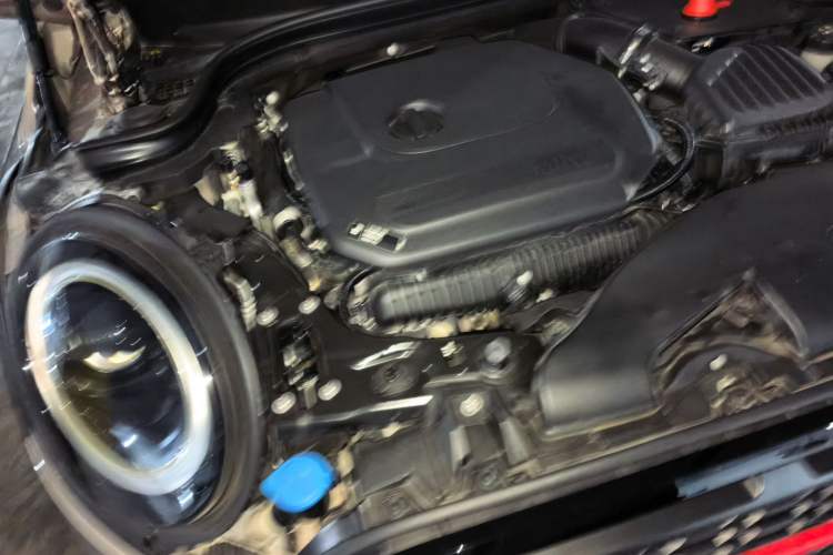 Used MINI 2023 Updated 2.0T COOPER S Racing Driver Engine Bay Right