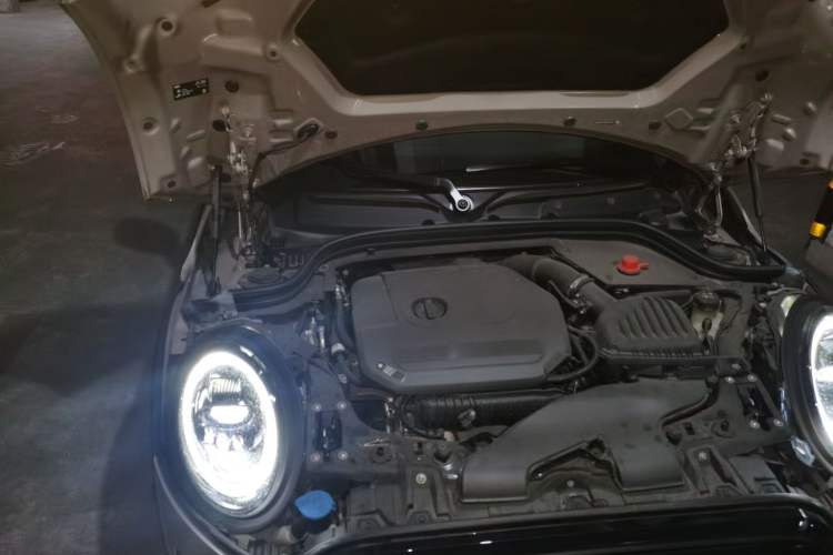 Used MINI 2023 Updated 1.5T COOPER Artist Engine Bay Right