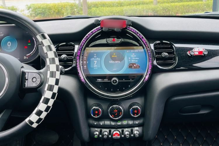 Used MINI 2023 Updated 1.5T COOPER Artist Exterior 1
