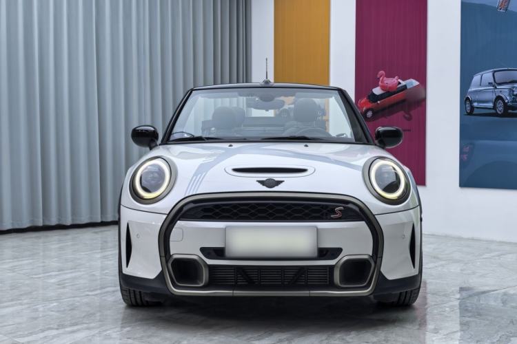 Used MINI 2023 2.0T COOPER S CABRIO King's Cross Special Edition Exterior 3