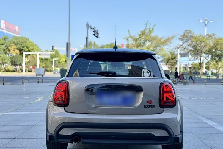 Used MINI 2023 1.5T COOPER Artist Exterior 4
