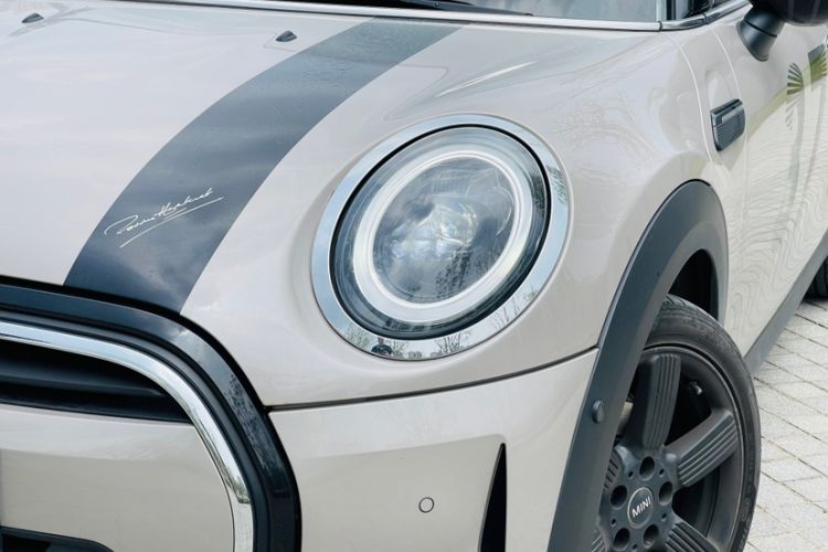 Used MINI 2023 Updated 1.5T COOPER Artist Exterior 5
