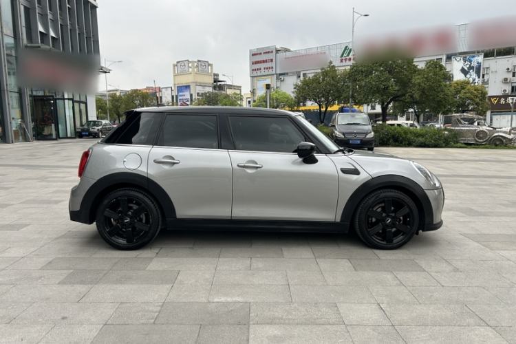 Used MINI 2023 Updated 1.5T COOPER Artist Five-Door Edition Exterior 6