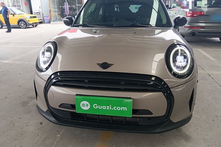 Used MINI 2023 1.5T COOPER Artist Front