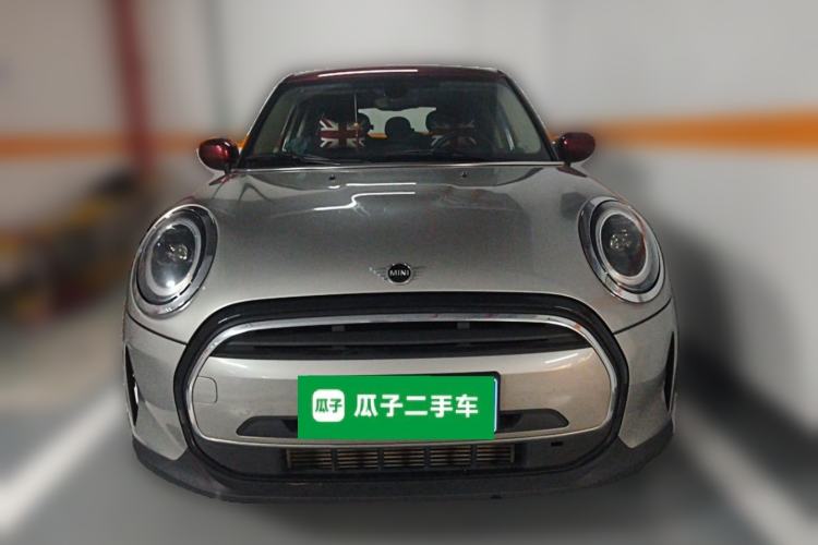 Used MINI 2023 1.5T ONE Five-Door Edition Front