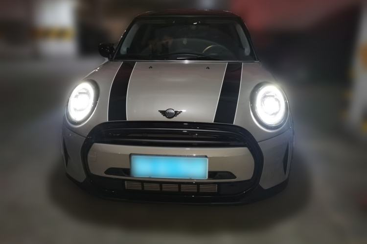 Used MINI 2023 Updated 1.5T COOPER Artist Front