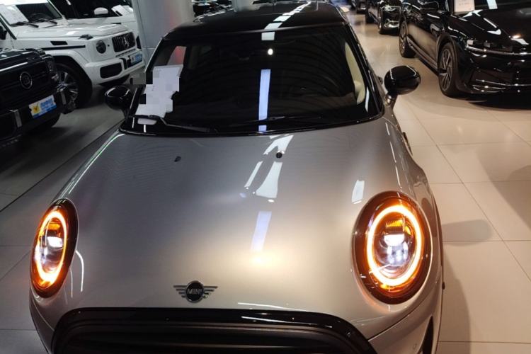 Used MINI 2023 Updated 1.5T COOPER Artist Front