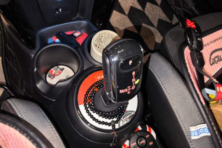 Used MINI 2023 Updated 2.0T COOPER S Racing Driver Gear Lever