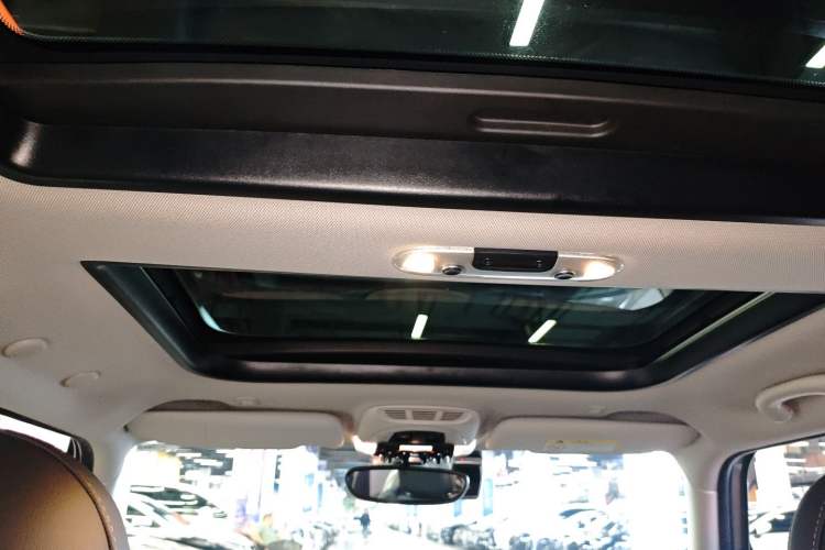 Used MINI 2023 Updated 1.5T COOPER Artist Five-Door Edition Headliner