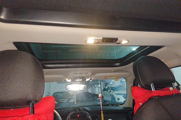 Used MINI 2023 1.5T ONE Five-Door Edition Headliner