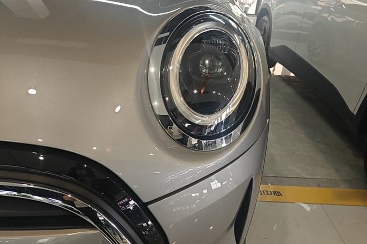Used MINI 2023 1.5T ONE Left Front Headlight