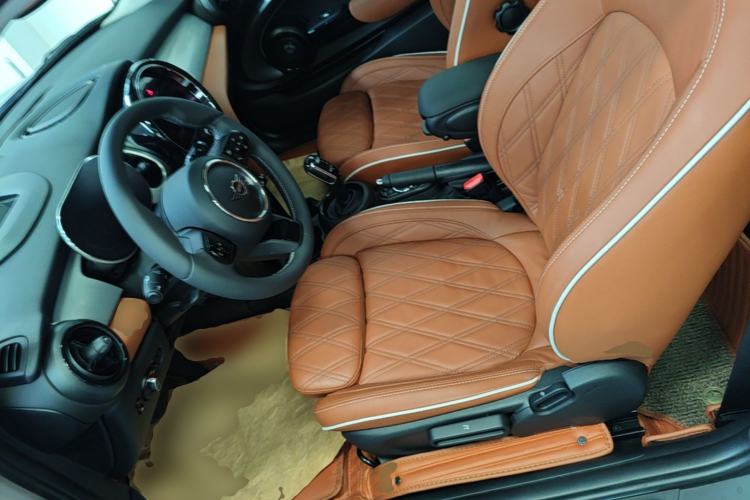 Used MINI 2023 2.0T COOPER S Artist Left Front Seat