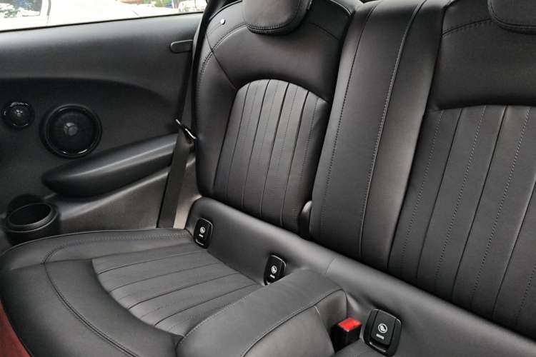 Used MINI 2023 Updated 2.0T COOPER S Racing Driver Left Rear Seat