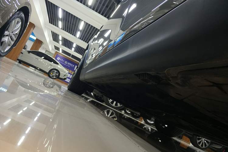 Used MINI 2023 1.5T COOPER Artist Five-Door Edition Left Side Sill