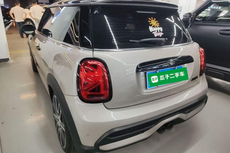 Used MINI 2023 Updated 2.0T COOPER S Artist Rear Left 45 Deg