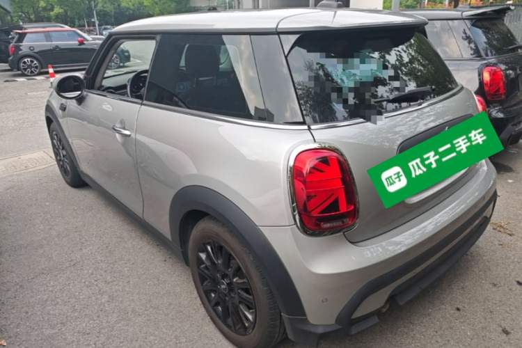 Used MINI 2023 1.5T ONE Rear Left 45 Deg