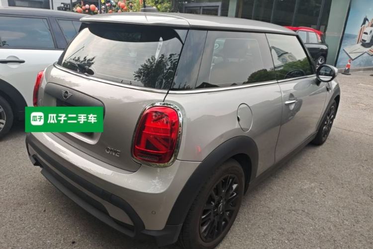 Used MINI 2023 1.5T ONE Rear Right 45 Deg