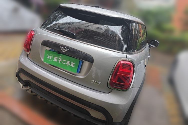 Used MINI 2023 1.5T ONE Rear Right 45 Deg