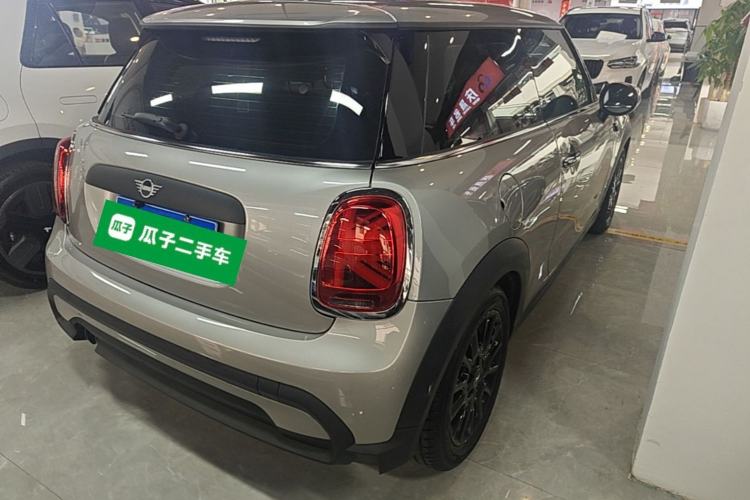 Used MINI 2023 1.5T ONE Rear Right 45 Deg