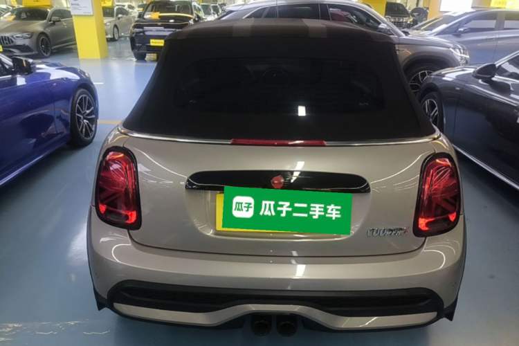 Used MINI 2023 Second Facelift 2.0T COOPER S CABRIO Artist Rear