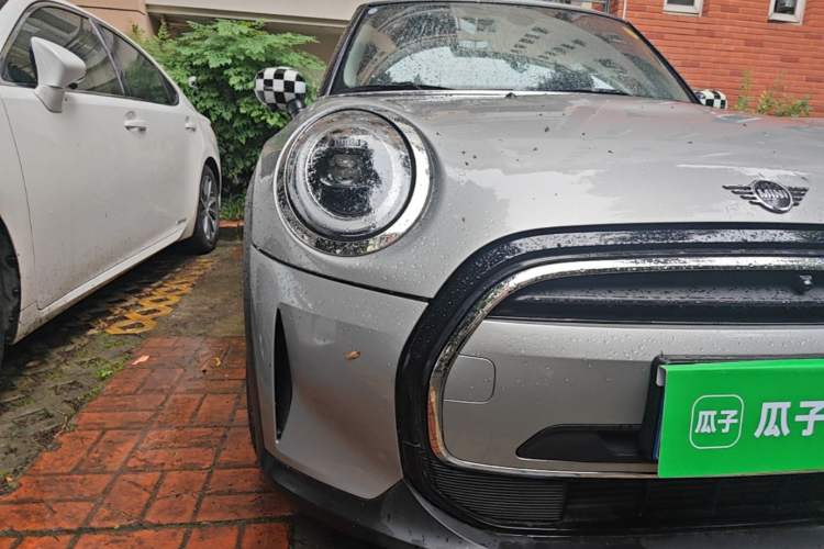 Used MINI 2023 1.5T ONE Right Front Headlight