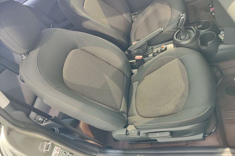 Used MINI 2023 1.5T ONE Right Front Seat