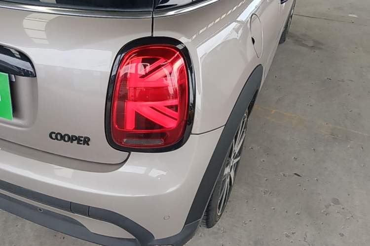 Used MINI 2023 1.5T COOPER Artist Right Rear Taillight