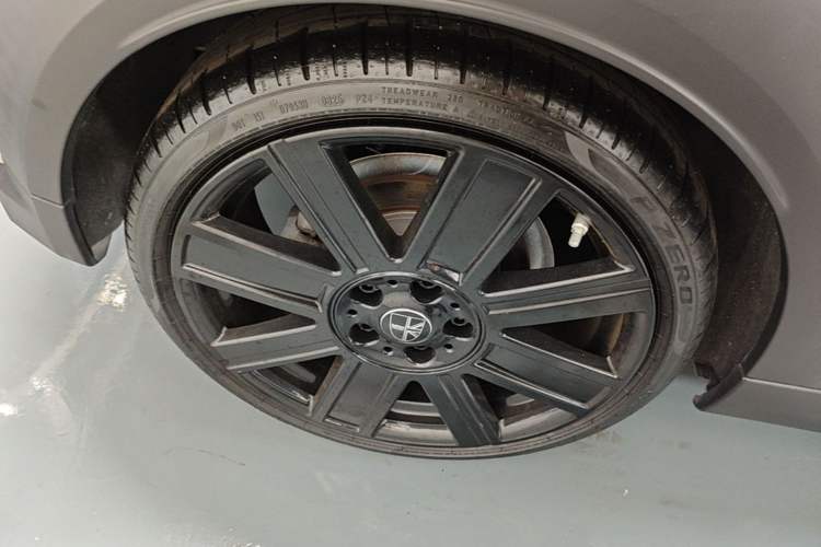 Used MINI 2023 2.0T COOPER S Artist Right Rear Wheel Hub
