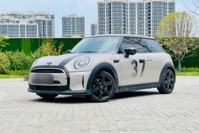 Used MINI 2023 Updated 1.5T COOPER Artist