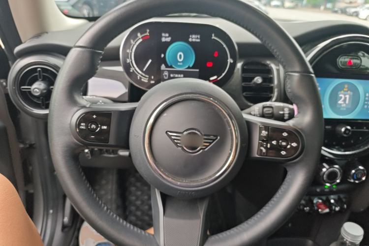 Used MINI 2023 1.5T ONE Steering Wheel