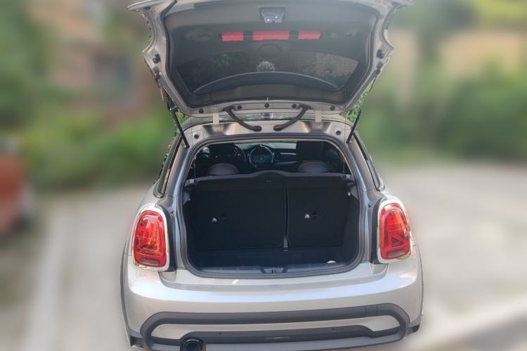 Used MINI 2023 1.5T ONE Trunk