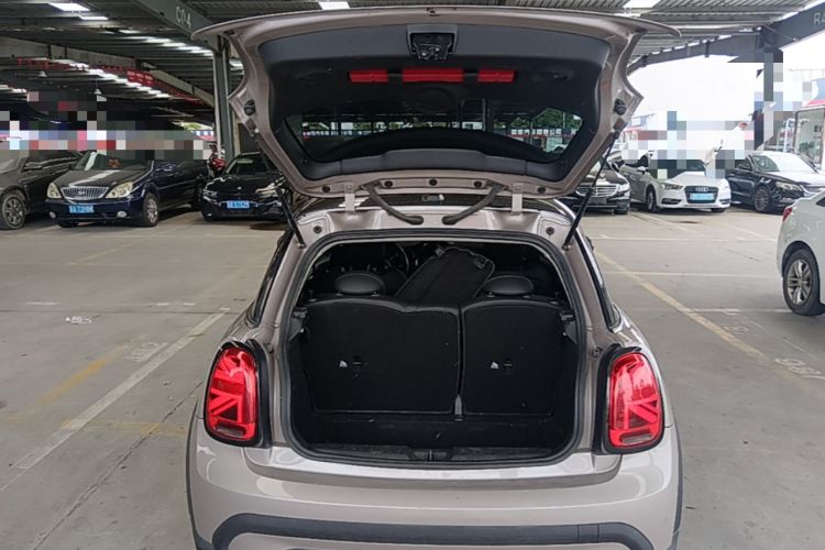 Used MINI 2023 1.5T COOPER Artist Trunk