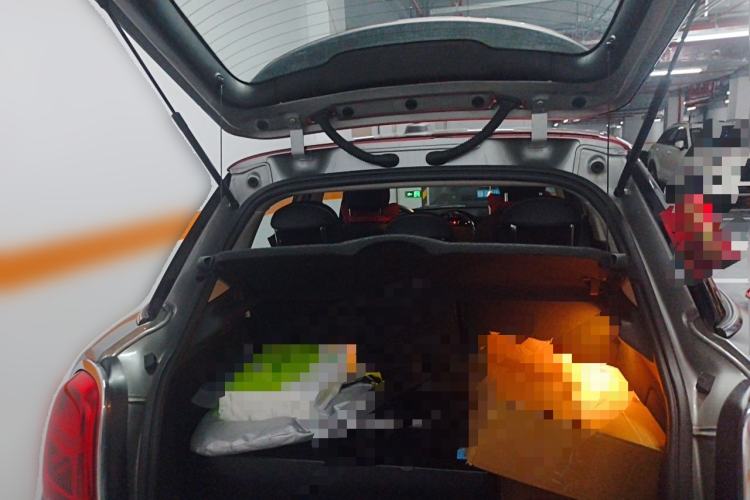 Used MINI 2023 1.5T ONE Five-Door Edition Trunk