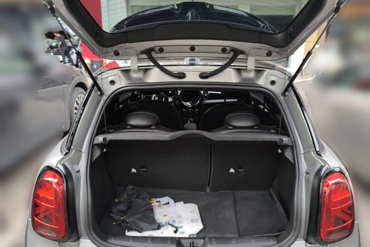Used MINI 2023 Updated 2.0T COOPER S Racing Driver Trunk