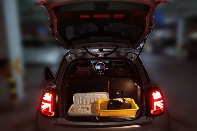 Used MINI 2023 Updated 1.5T COOPER Artist Trunk